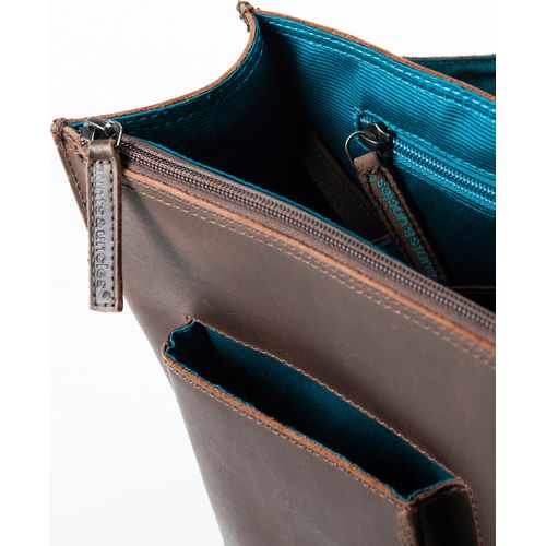 Aunts & Uncles Medium Judd Messenger Bag