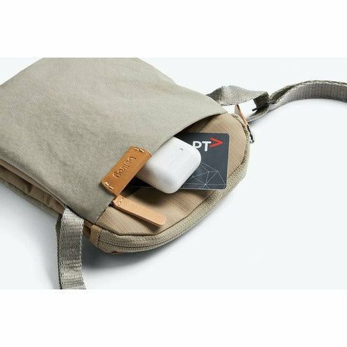 Bellroy City Pouch