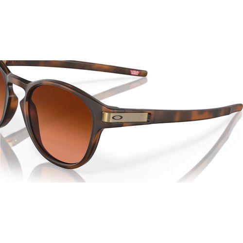 Oakley Latch