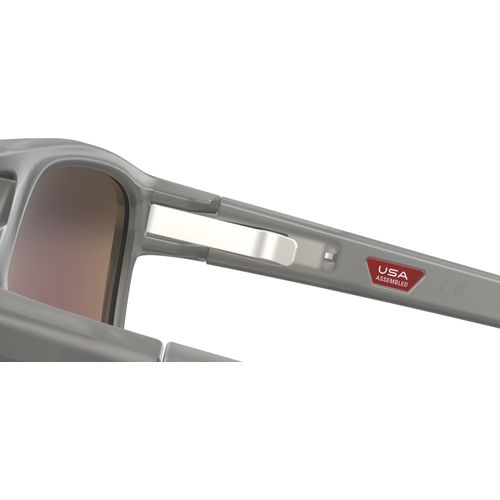 Oakley Latch Beta