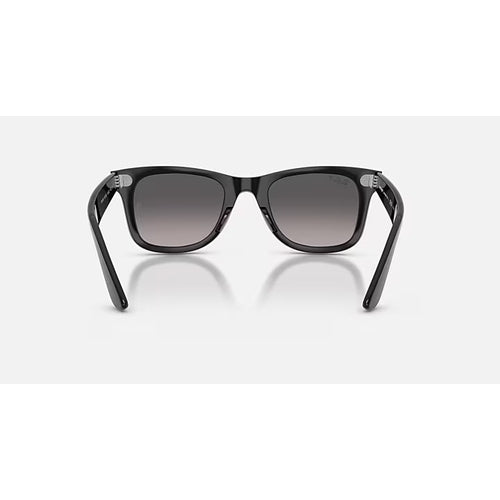 Ray-Ban Wayfarer