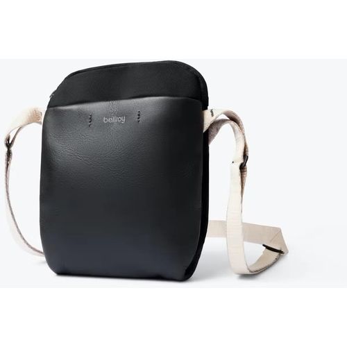 Load image into Gallery viewer, Bellroy City Pouch - Premium Edition
