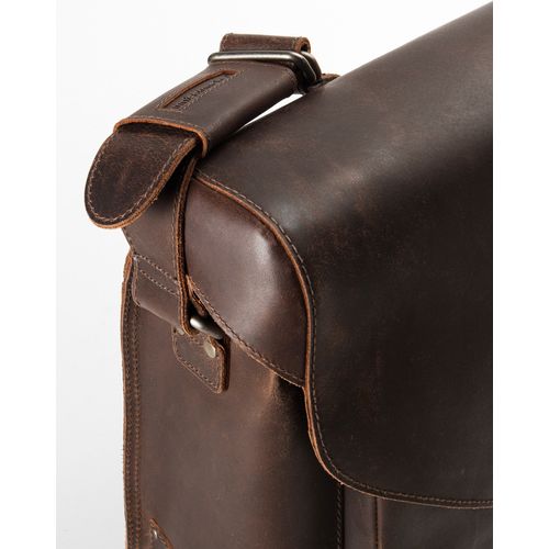 Aunts & Uncles Medium Judd Messenger Bag