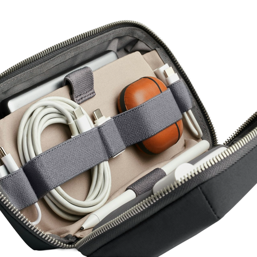 Bellroy Tech Kit