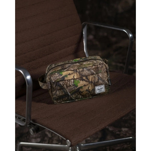 Herschel Chapter Travel Kit - 5L