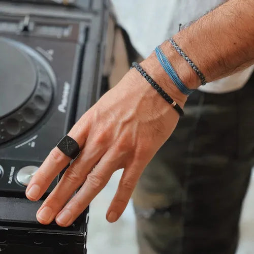 Pura Vida Men's Coated Hematite Stretch Bracelet