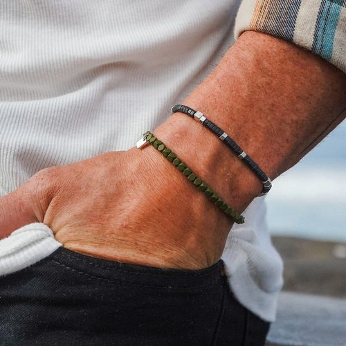 Load image into Gallery viewer, Pura Vida Men&#39;s Faceted Pyrite Stretch Bracelet
