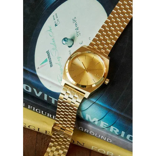 Nixon Time Teller