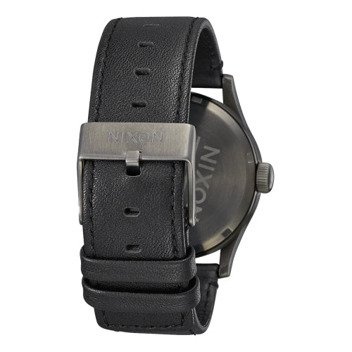 Nixon Sentry Leather