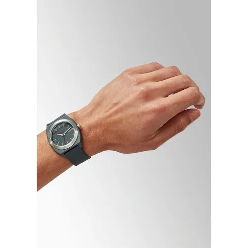 Nixon Time Teller OPP