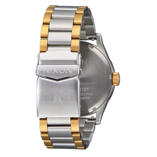 Load image into Gallery viewer, Nixon 2PAC Sentry Stainless Steel

