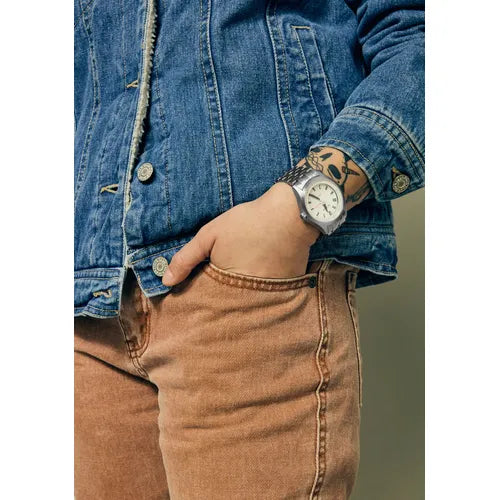 Nixon Echo 38