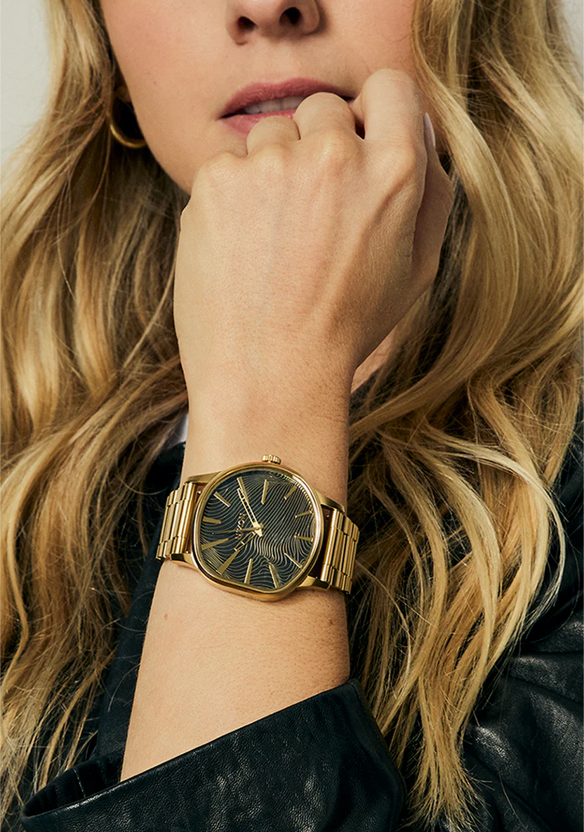 Nixon Sentry Wobble