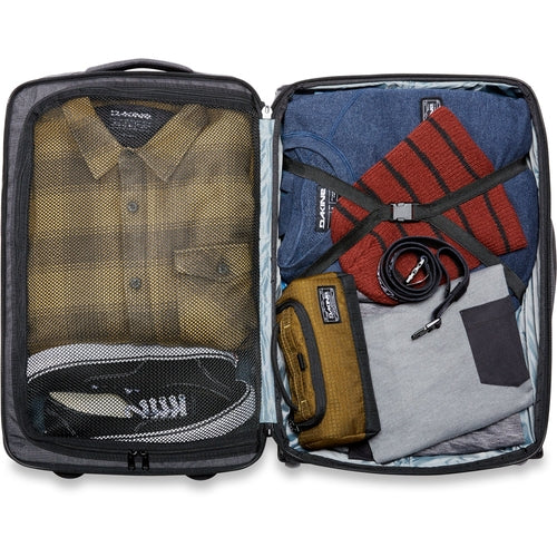 Dakine Carry On Roller Bag