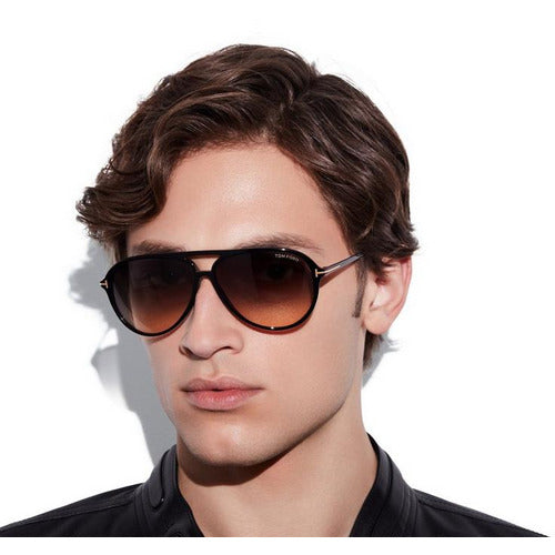 Load image into Gallery viewer, Tom Ford Samson Sunglasses
