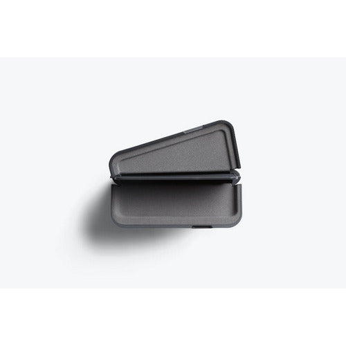 Load image into Gallery viewer, Bellroy Flip Case Second Edition
