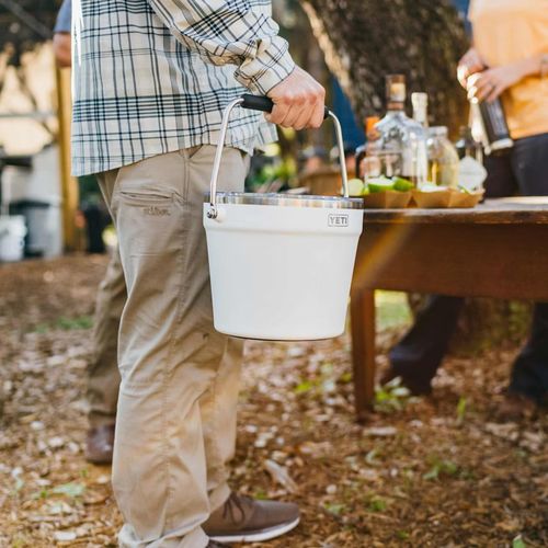 Load image into Gallery viewer, YETI Rambler Beverage Bucket with Lid
