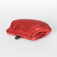 Aunts & Uncles Rose Clutch