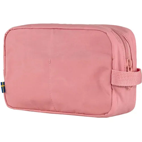Load image into Gallery viewer, Fjallraven Kånken Gear Bag
