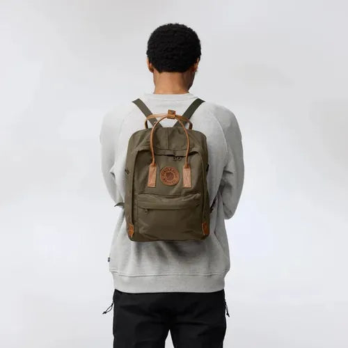 Load image into Gallery viewer, Fjallraven Kånken No. 2
