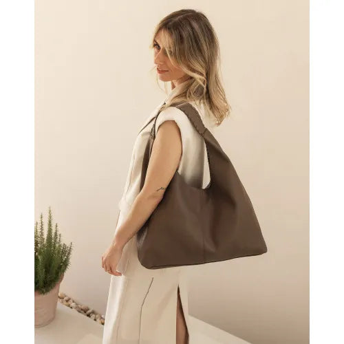 Louenhide Avery Shoulder Bag