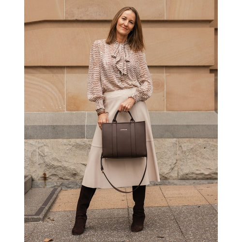 Louenhide Manhattan Tote Bag
