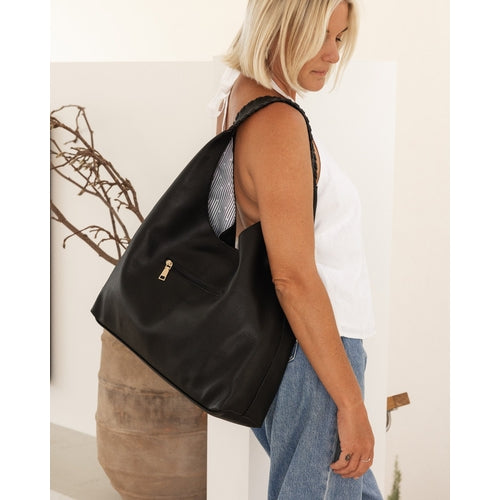 Louenhide Avery Shoulder Bag