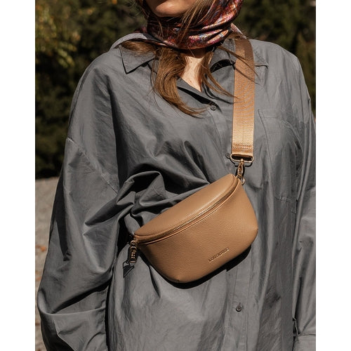 Louenhide Austin Sling Bag