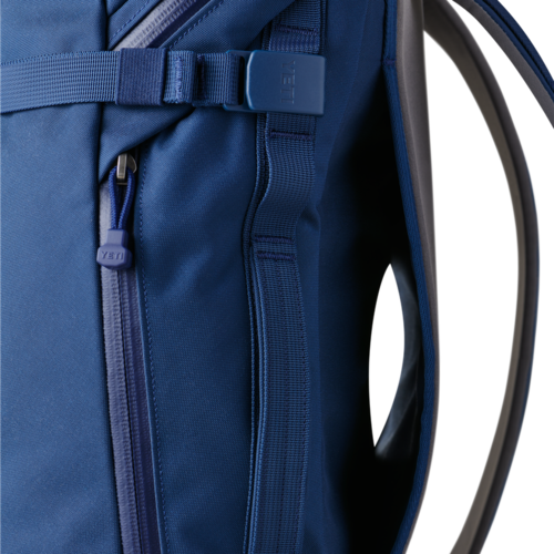 YETI Crossroads 22 L Backpack