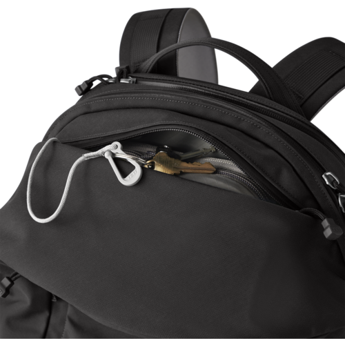 YETI Crossroads 27 L Backpack