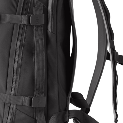 YETI Crossroads 27 L Backpack