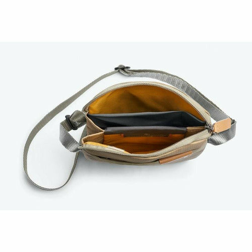 Bellroy City Pouch
