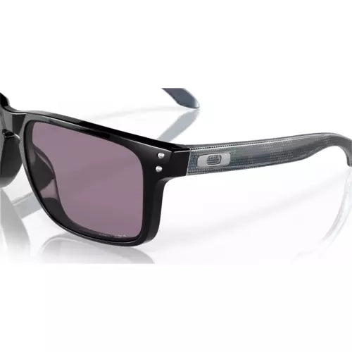 Load image into Gallery viewer, Oakley Holbrook™ XL High Resolution Collection
