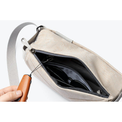 Load image into Gallery viewer, Bellroy Sling Mini
