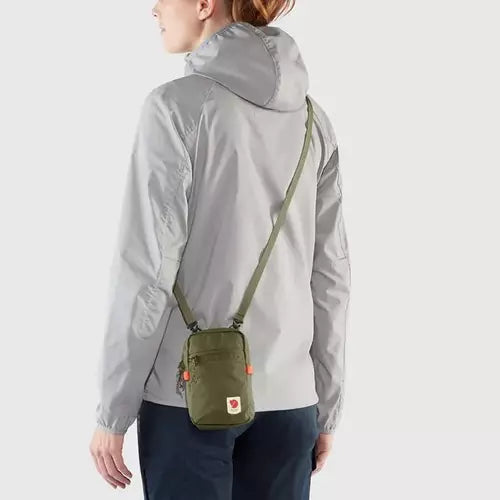 Load image into Gallery viewer, Fjallraven High Coast Pocket
